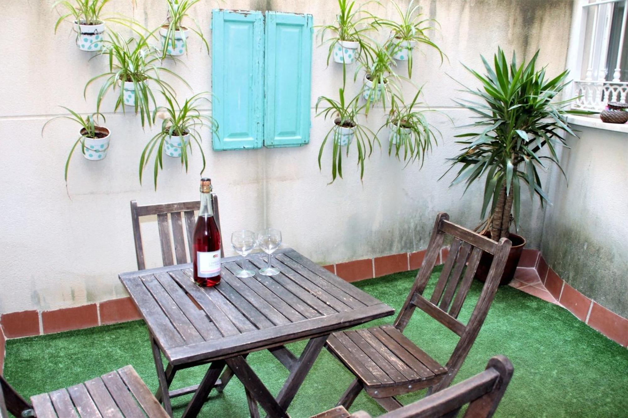 Charming 40 M² + Internet Апартаменты Малага